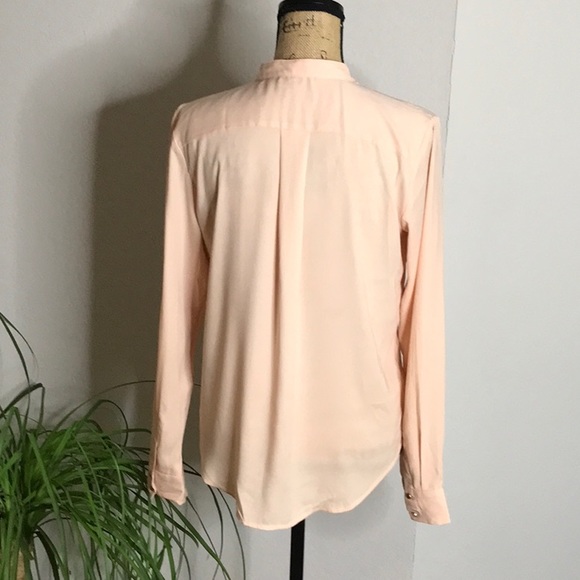 Ann Taylor top - Picture 2 of 4